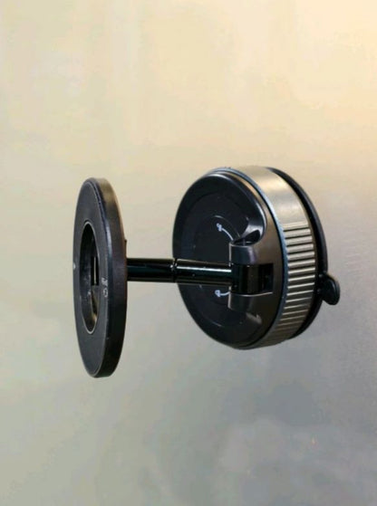 Vacuum suction Magnetic bracket